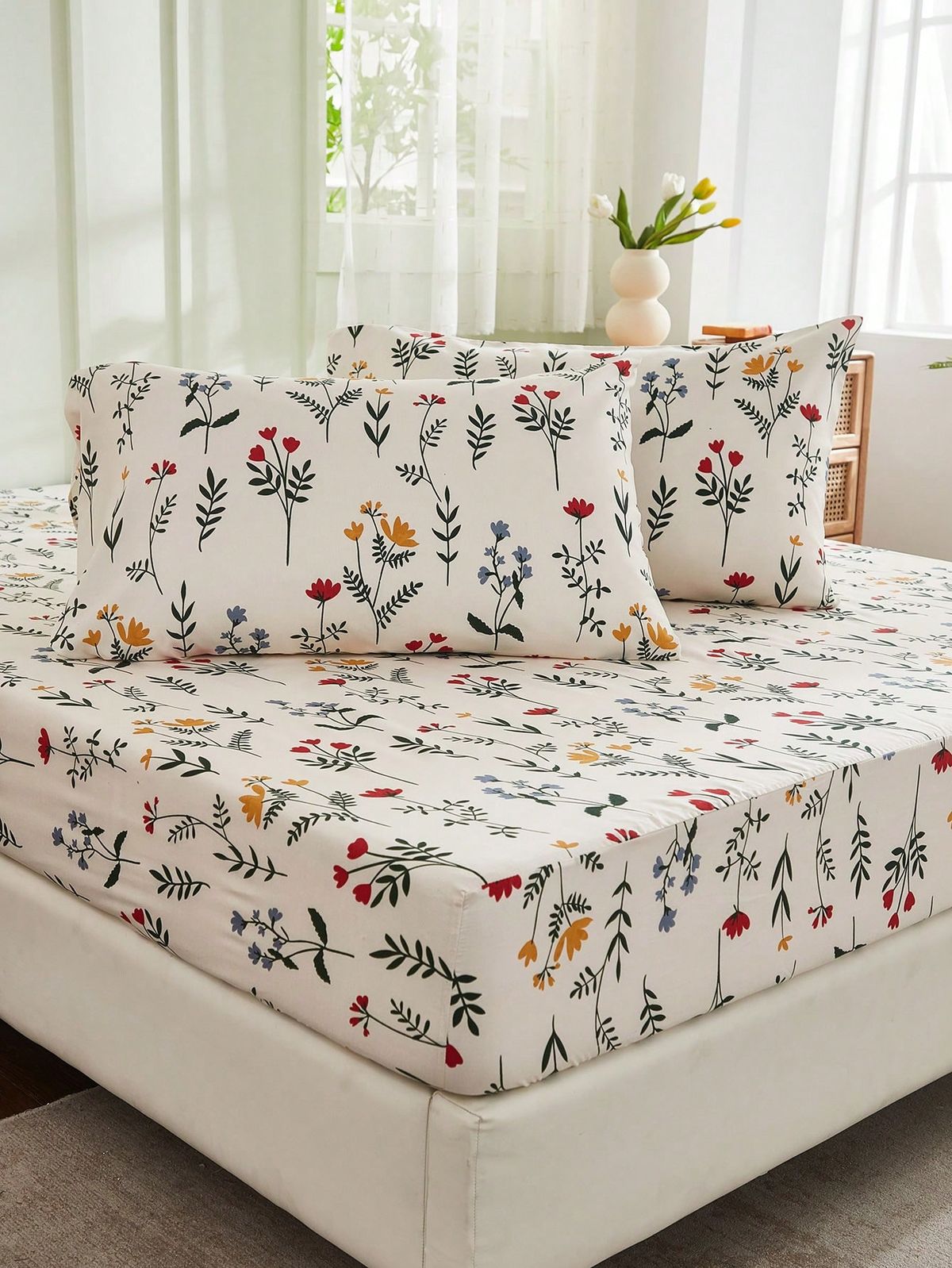 Floral printed bedding set